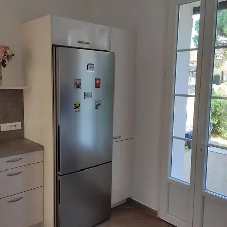 Tropezienne Apartment